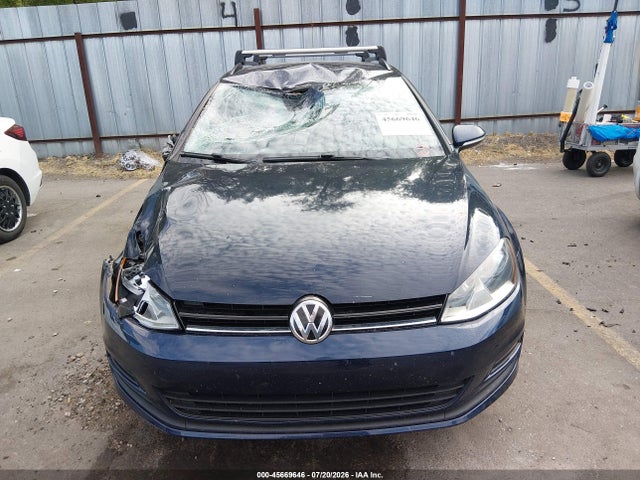 2017 Volkswagen Golf Sportwagen Tsi S მანქანა იყიდება აუქციონზე, vin: 3VW017AU8HM509198, აუქციონის ნომერი: 45669646