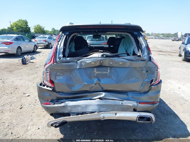45669669 :رقم المزاد ، YV4A22PK7J1200187 vin ، 2018 Volvo Xc90 T6 Momentum مزاد بيع