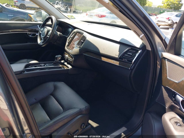 45669669 :رقم المزاد ، YV4A22PK7J1200187 vin ، 2018 Volvo Xc90 T6 Momentum مزاد بيع