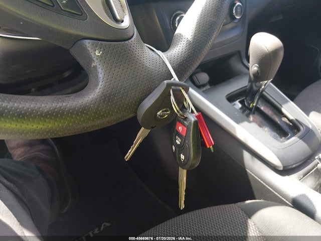 Nissan SENTRA S 2019 3N1AB7AP8KY443074 Image 11