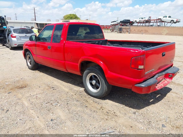45669691 :رقم المزاد ، 1GTCS19W028181822 vin ، 2002 Gmc Sonoma Sls مزاد بيع