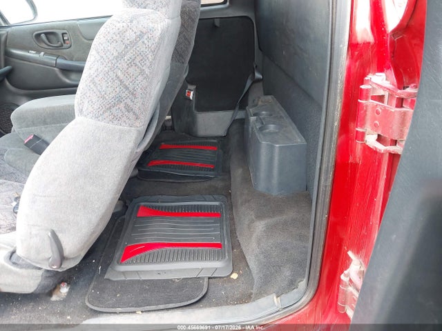 45669691 :رقم المزاد ، 1GTCS19W028181822 vin ، 2002 Gmc Sonoma Sls مزاد بيع