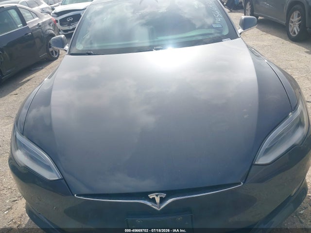 2018 Tesla Model S 100d/75d/p100d მანქანა იყიდება აუქციონზე, vin: 5YJSA1E29JF245288, აუქციონის ნომერი: 45669702