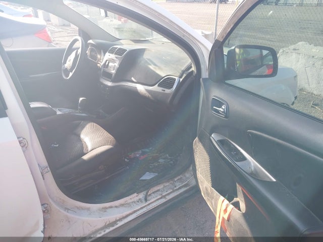 Продажа на аукционе авто 2015 Dodge Journey Sxt, vin: 3C4PDCBG9FT531806, номер лота: 45669717