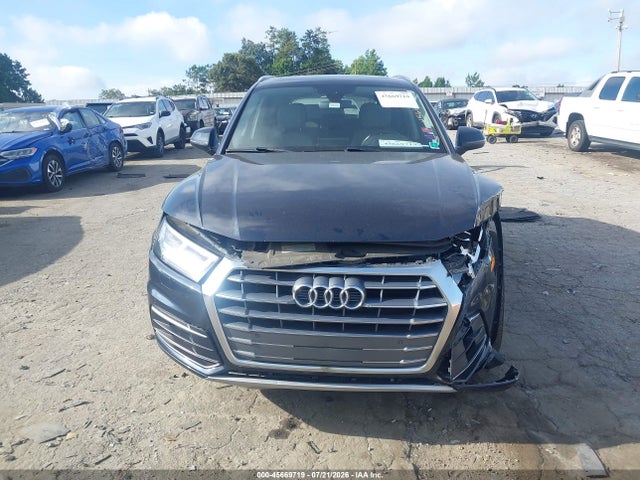 2018 Audi Q5 2.0t Premium/2.0t Tech Premium მანქანა იყიდება აუქციონზე, vin: WA1BNAFY1J2222155, აუქციონის ნომერი: 45669719