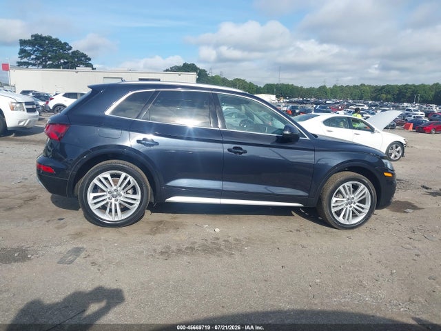 2018 Audi Q5 2.0t Premium/2.0t Tech Premium მანქანა იყიდება აუქციონზე, vin: WA1BNAFY1J2222155, აუქციონის ნომერი: 45669719