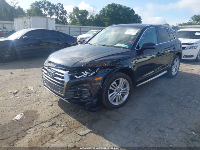 2018 Audi Q5 2.0t Premium/2.0t Tech Premium მანქანა იყიდება აუქციონზე, vin: WA1BNAFY1J2222155, აუქციონის ნომერი: 45669719