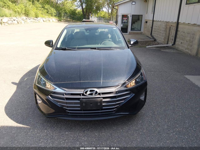 45669720 :رقم المزاد ، 5NPD74LF2LH618013 vin ، 2020 Hyundai Elantra Se مزاد بيع