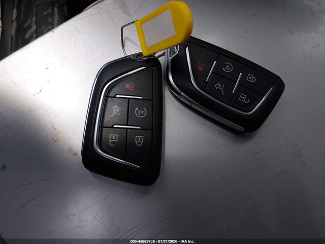 3GYK3DMR8SS222470 Cadillac Optiq Luxury 2 Awd