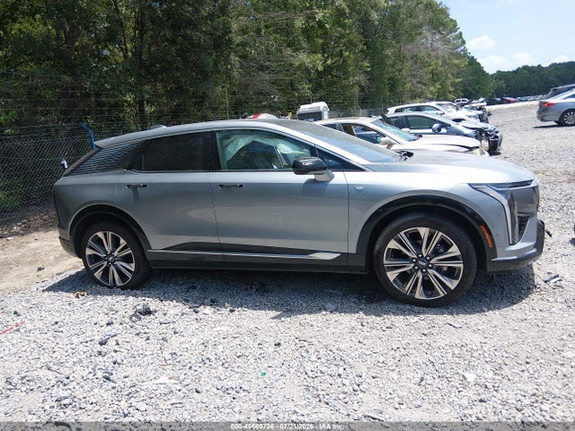 3GYK3DMR8SS222470 Cadillac Optiq Luxury 2 Awd