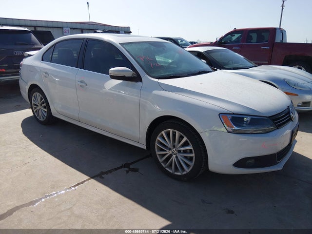 Продаж на аукціоні авто 2014 Volkswagen Jetta 1.8t Sel, vin: 3VWL07AJXEM389714, номер лоту: 45669744