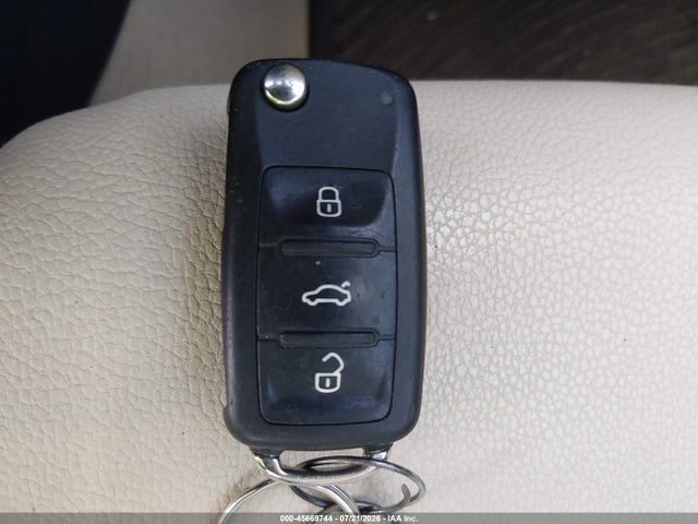 Продаж на аукціоні авто 2014 Volkswagen Jetta 1.8t Sel, vin: 3VWL07AJXEM389714, номер лоту: 45669744