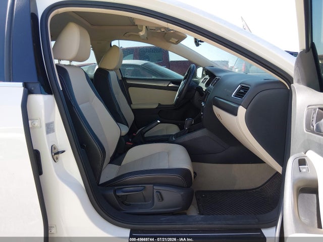 Продаж на аукціоні авто 2014 Volkswagen Jetta 1.8t Sel, vin: 3VWL07AJXEM389714, номер лоту: 45669744