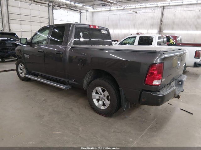 45669751 :رقم المزاد ، 1C6RR7FG8KS537711 vin ، 2019 Ram 1500 Classic Express  4x4 6'4 Box مزاد بيع