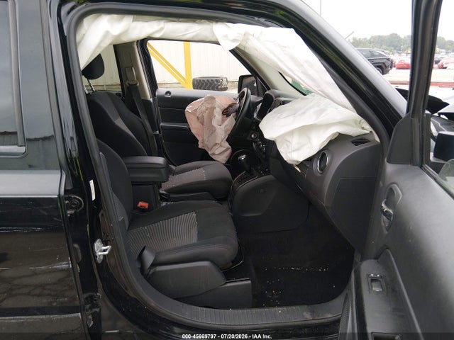 2015 Jeep Patriot Sport მანქანა იყიდება აუქციონზე, vin: 1C4NJRBB4FD215467, აუქციონის ნომერი: 45669797