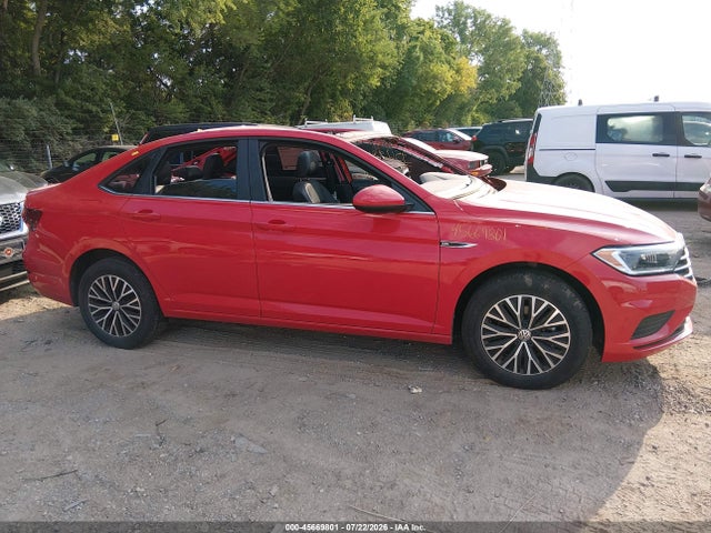 45669801 :رقم المزاد ، 3VWE57BU4KM117268 vin ، 2019 Volkswagen Jetta 1.4t Sel مزاد بيع