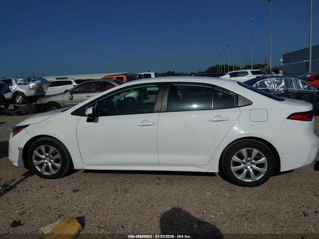 Продаж на аукціоні авто 2021 Toyota Corolla Le, vin: 5YFEPMAE3MP179861, номер лоту: 45669803