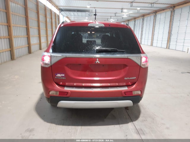 Продажа на аукционе авто 2015 Mitsubishi Outlander Se, vin: JA4AZ3A31FZ012175, номер лота: 45669810
