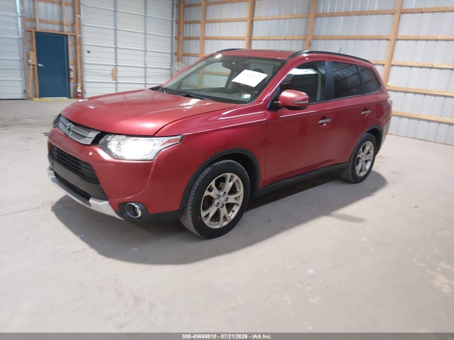 Продажа на аукционе авто 2015 Mitsubishi Outlander Se, vin: JA4AZ3A31FZ012175, номер лота: 45669810