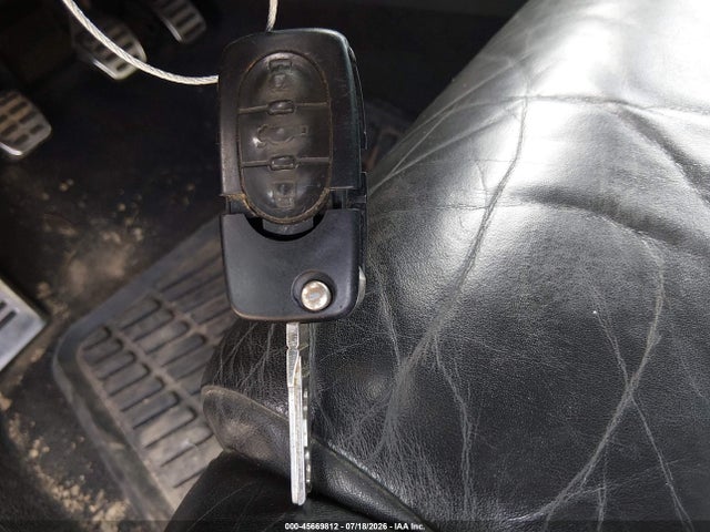 45669812 :رقم المزاد ، TRUUT28N211047780 vin ، 2001 Audi Tt مزاد بيع