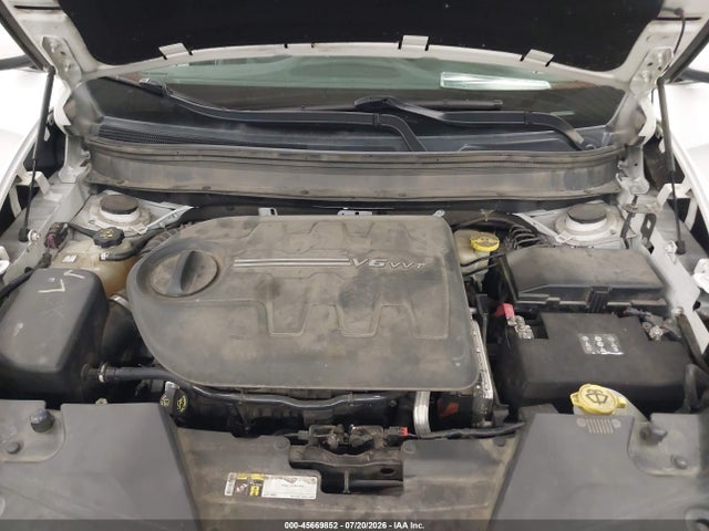 2015 Jeep Cherokee Limited მანქანა იყიდება აუქციონზე, vin: 1C4PJMDS2FW688247, აუქციონის ნომერი: 45669852