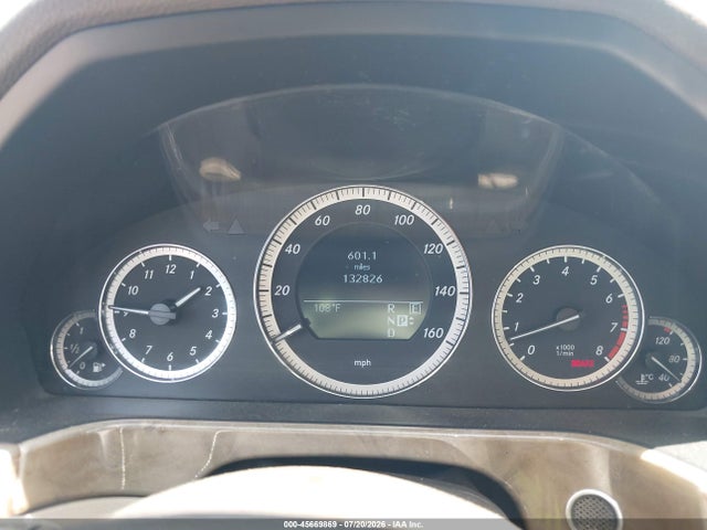2011 Mercedes-benz E 350 4matic მანქანა იყიდება აუქციონზე, vin: WDDHF8HB1BA307895, აუქციონის ნომერი: 45669869