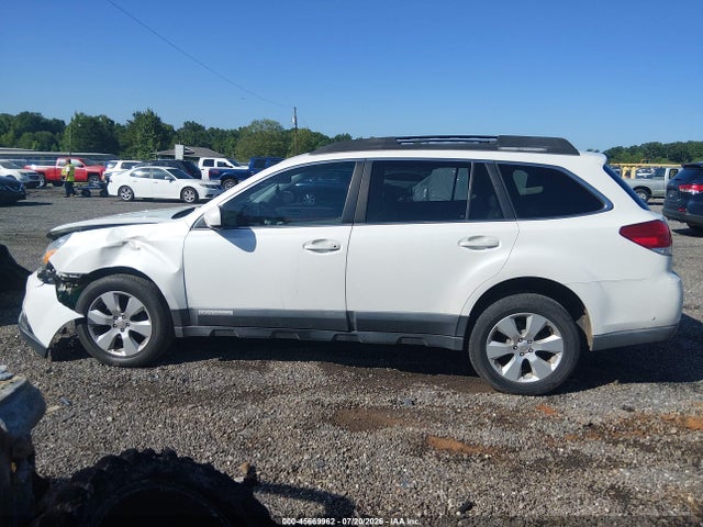 45669962 :رقم المزاد ، 4S4BRBKC6B3320566 vin ، 2011 Subaru Outback 2.5i Limited مزاد بيع