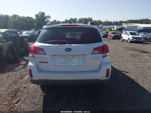 45669962 :رقم المزاد ، 4S4BRBKC6B3320566 vin ، 2011 Subaru Outback 2.5i Limited مزاد بيع