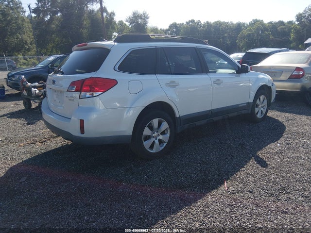45669962 :رقم المزاد ، 4S4BRBKC6B3320566 vin ، 2011 Subaru Outback 2.5i Limited مزاد بيع