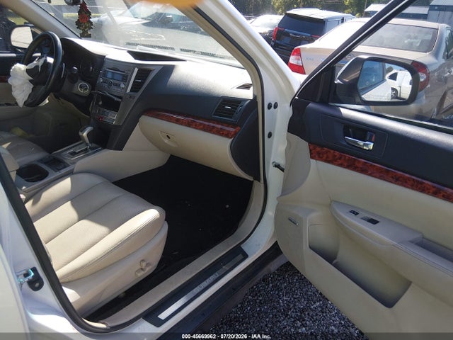 45669962 :رقم المزاد ، 4S4BRBKC6B3320566 vin ، 2011 Subaru Outback 2.5i Limited مزاد بيع