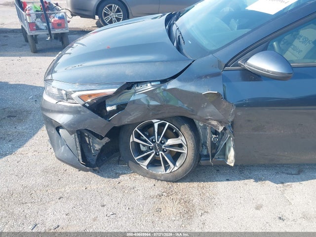 2024 Kia Forte Lxs მანქანა იყიდება აუქციონზე, vin: 3KPF24AD6RE778076, აუქციონის ნომერი: 45669964
