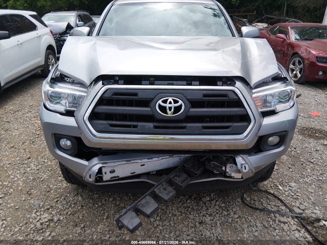 5TFCZ5AN7HX067305 Toyota Tacoma Sr5 V6