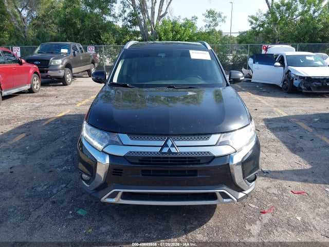 2020 Mitsubishi Outlander Sel 2.4 მანქანა იყიდება აუქციონზე, vin: JA4AD3A3XLZ018650, აუქციონის ნომერი: 45669986