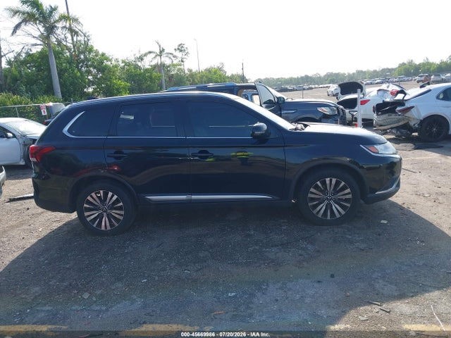 2020 Mitsubishi Outlander Sel 2.4 მანქანა იყიდება აუქციონზე, vin: JA4AD3A3XLZ018650, აუქციონის ნომერი: 45669986