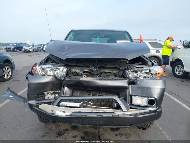 45669992 :رقم المزاد ، JTEBU5JR4B5059092 vin ، 2011 Toyota 4runner Sr5 V6 مزاد بيع