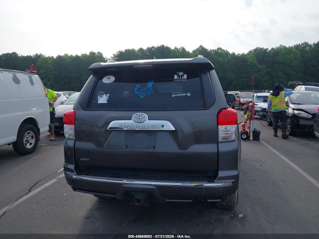 45669992 :رقم المزاد ، JTEBU5JR4B5059092 vin ، 2011 Toyota 4runner Sr5 V6 مزاد بيع