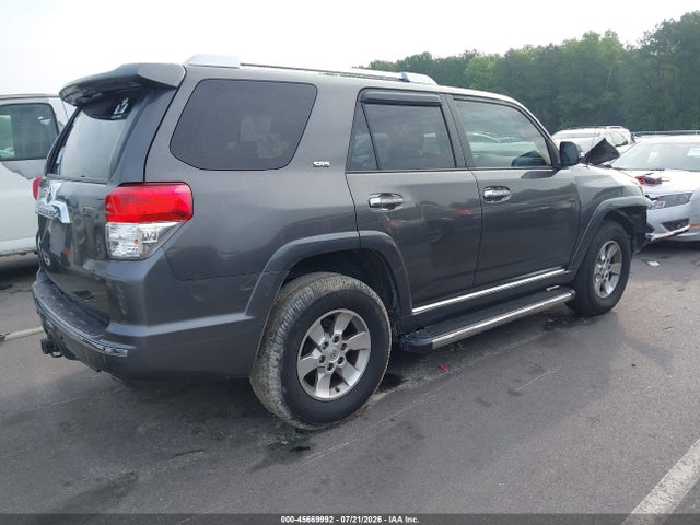 45669992 :رقم المزاد ، JTEBU5JR4B5059092 vin ، 2011 Toyota 4runner Sr5 V6 مزاد بيع