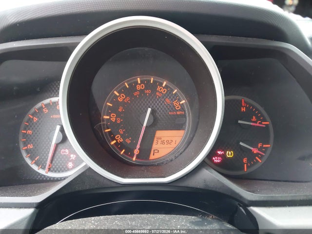 45669992 :رقم المزاد ، JTEBU5JR4B5059092 vin ، 2011 Toyota 4runner Sr5 V6 مزاد بيع
