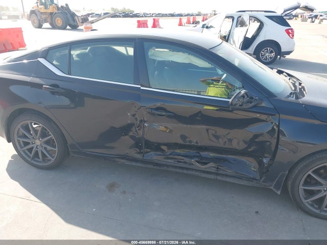 Продаж на аукціоні авто 2023 Nissan Altima Sr Fwd, vin: 1N4BL4CV8PN388693, номер лоту: 45669998