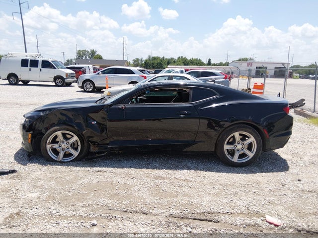 45670010 :رقم المزاد ، 1G1FB1RS5K0120662 vin ، 2019 Chevrolet Camaro 1lt مزاد بيع