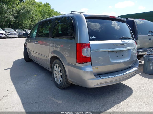 45670015 :رقم المزاد ، 2C4RC1BG5GR214433 vin ، 2016 Chrysler Town & Country Touring مزاد بيع
