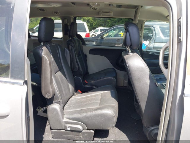 45670015 :رقم المزاد ، 2C4RC1BG5GR214433 vin ، 2016 Chrysler Town & Country Touring مزاد بيع