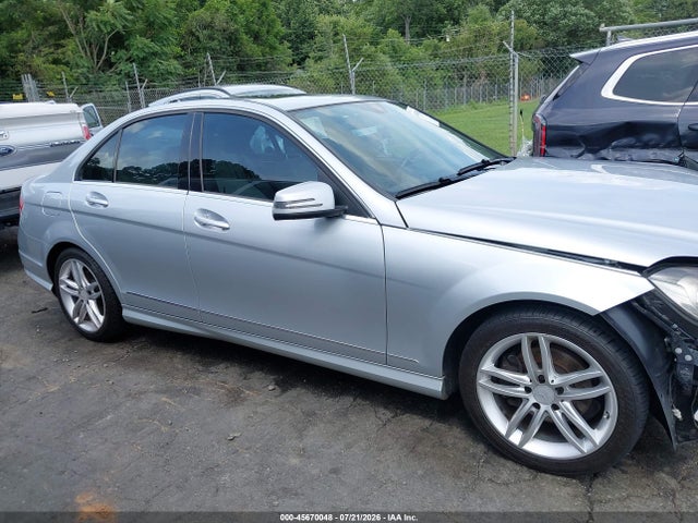 Aukcja sprzedaży 2013 Mercedes-benz C 250 Sport, vin: WDDGF4HB6DR298961, numer aukcji: 45670048