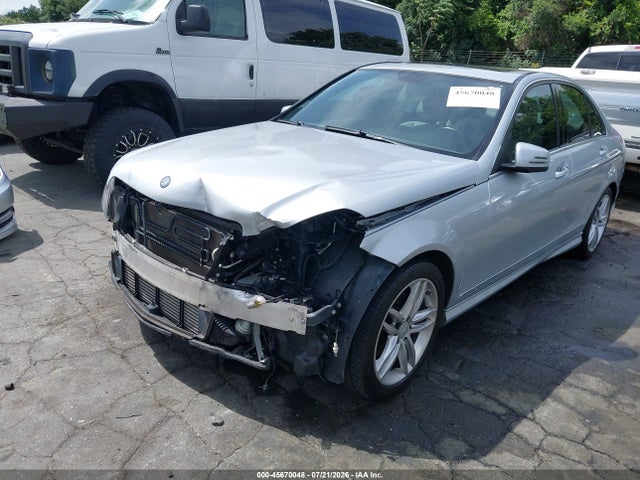 Aukcja sprzedaży 2013 Mercedes-benz C 250 Sport, vin: WDDGF4HB6DR298961, numer aukcji: 45670048