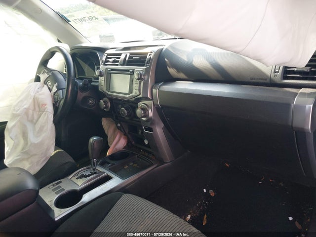 Продажа на аукционе авто 2018 Toyota 4runner Sr5, vin: JTEZU5JR0J5176360, номер лота: 45670071