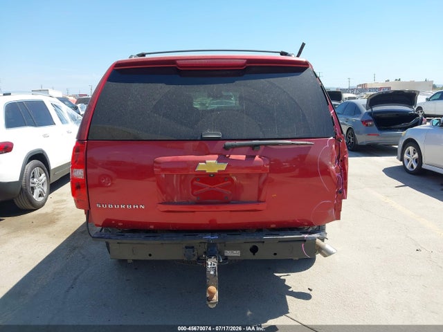 Chevrolet Suburban Lt 2014 1GNSCJE09ER158023 Image 17
