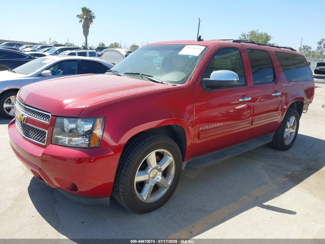 Chevrolet Suburban Lt 2014 1GNSCJE09ER158023 Image 2