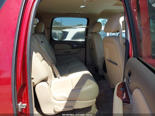Chevrolet Suburban Lt 2014 1GNSCJE09ER158023 Image 8