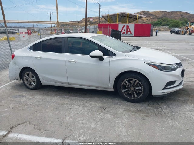 Chevrolet Cruze Lt Auto 2018 1G1BE5SM7J7179162 Image 13