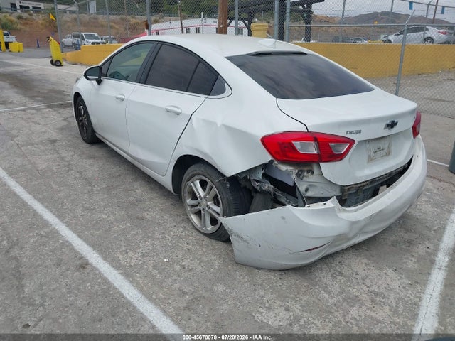 Chevrolet Cruze Lt Auto 2018 1G1BE5SM7J7179162 Image 3